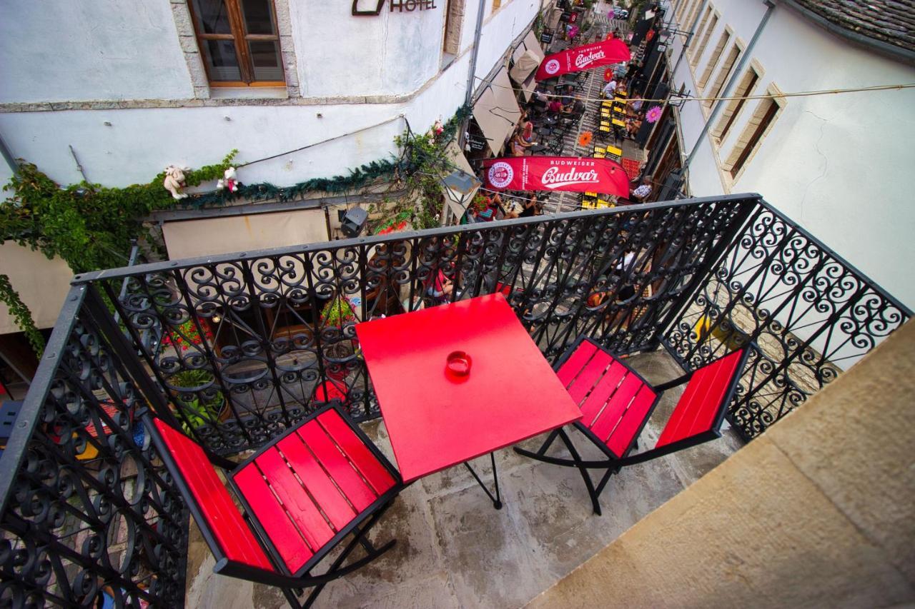 Duplex Apartment Kandile Gjirokastra Kültér fotó