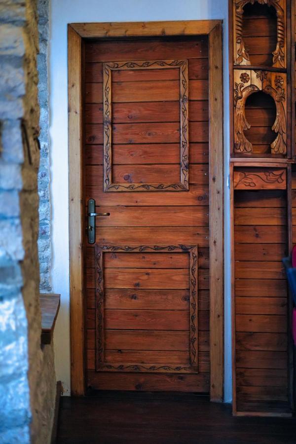 Duplex Apartment Kandile Gjirokastra Kültér fotó