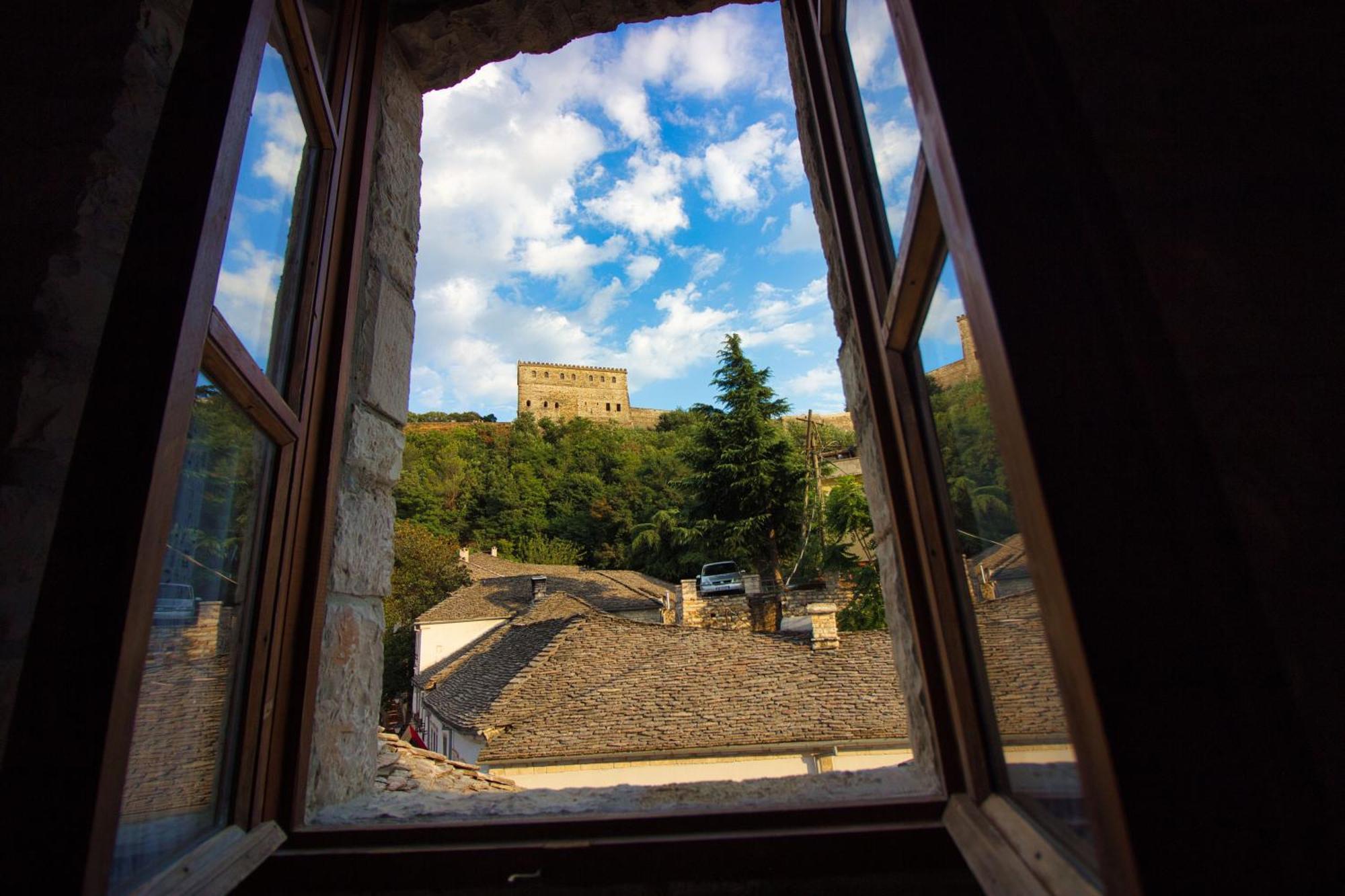 Duplex Apartment Kandile Gjirokastra Kültér fotó