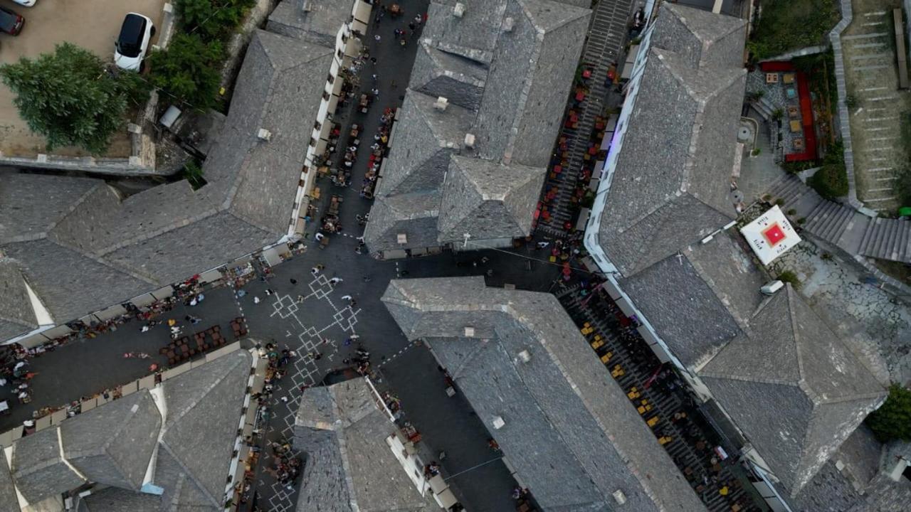 Duplex Apartment Kandile Gjirokastra Kültér fotó